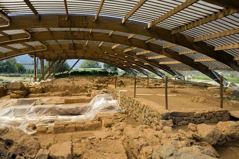 Excavations at Malia with roof