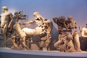 pediment sculpture Apollo battle